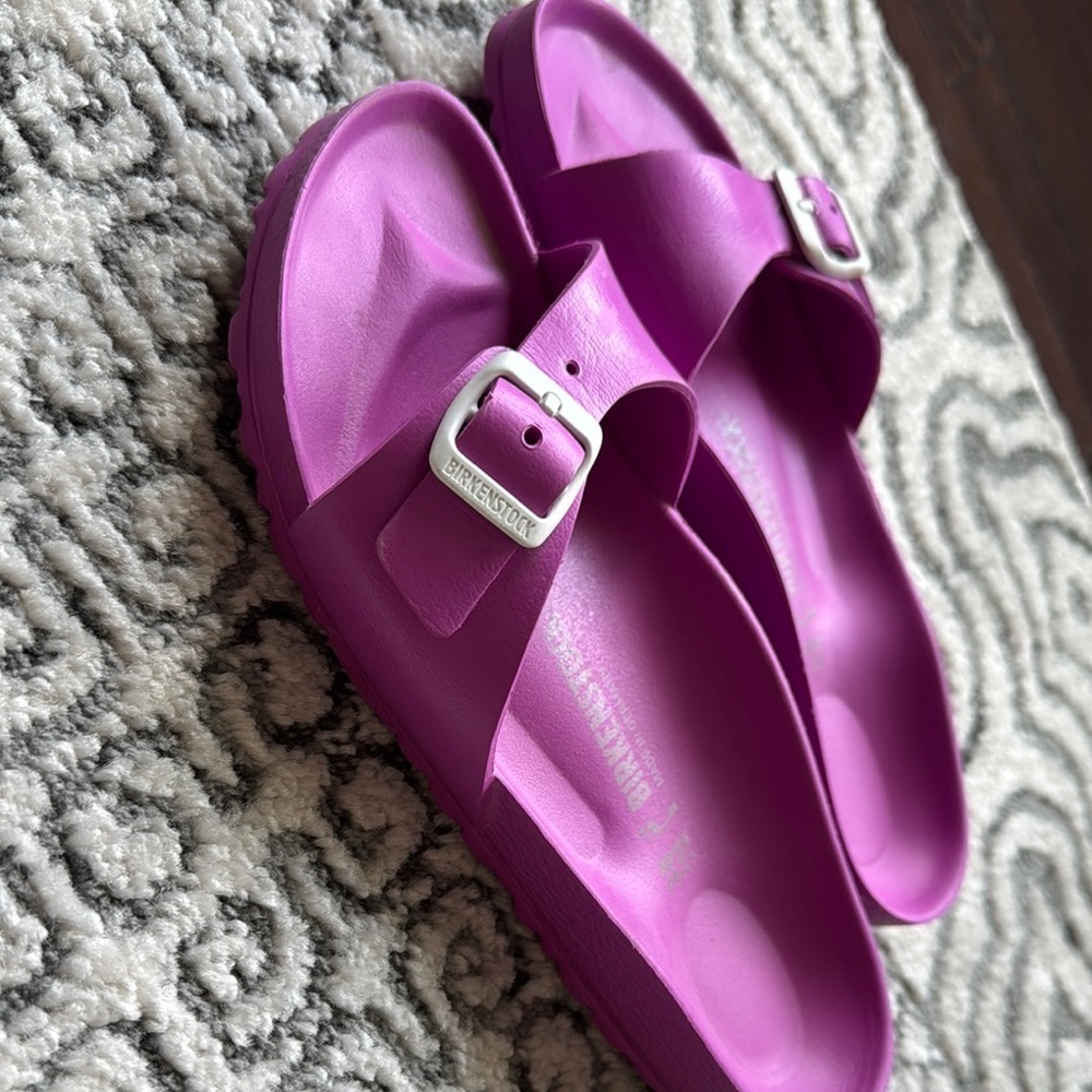 Birkenstock Purple Sandals with Adjustable Strap and Contoured Footbed - Picture 2 of 4